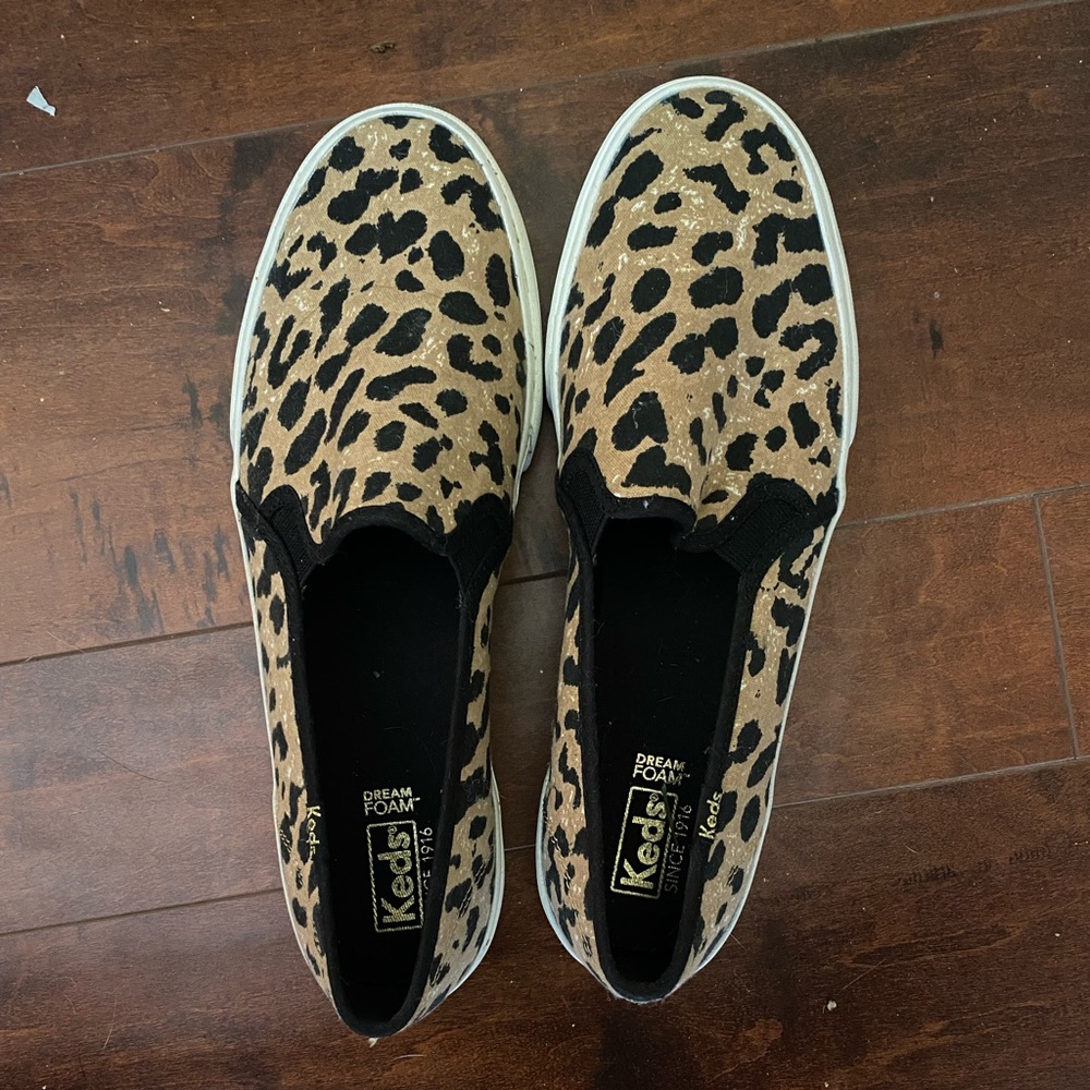 KEDS Women’s Cheetah Print Shoes Size 10